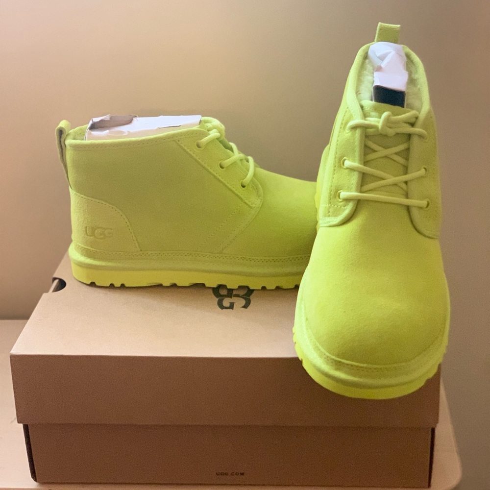 Neumel Ugg Boots Neon Green Size 10